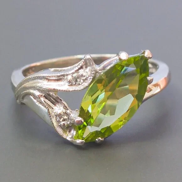 10K White Gold Marquise Peridot & Diamond Leaf-Swirl Ring, Sz 5.75— Hallmark USA